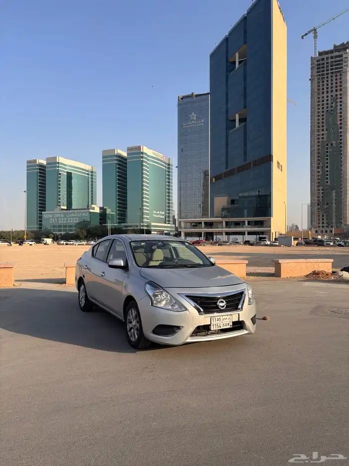 نيسان صني 2023 للبيع 1