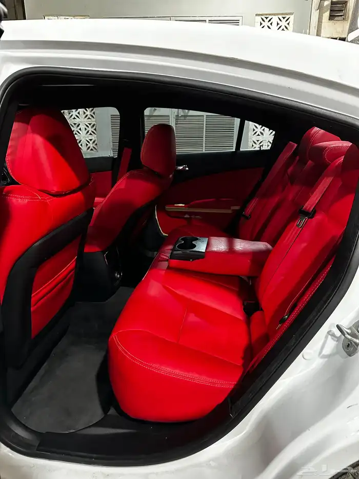 للبيع مراتب تشارجر 2011 الى 2014 4