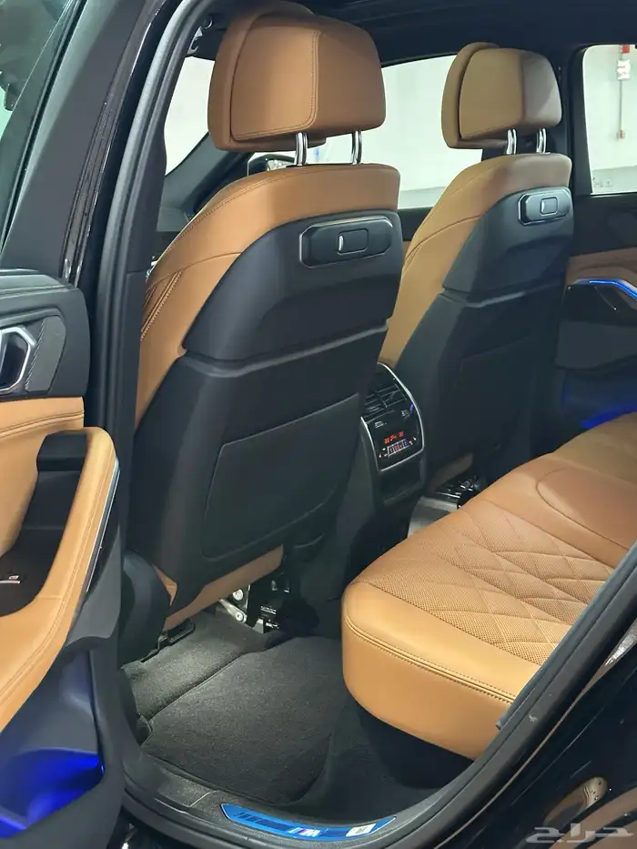 BMW x6 شبه جديد 18
