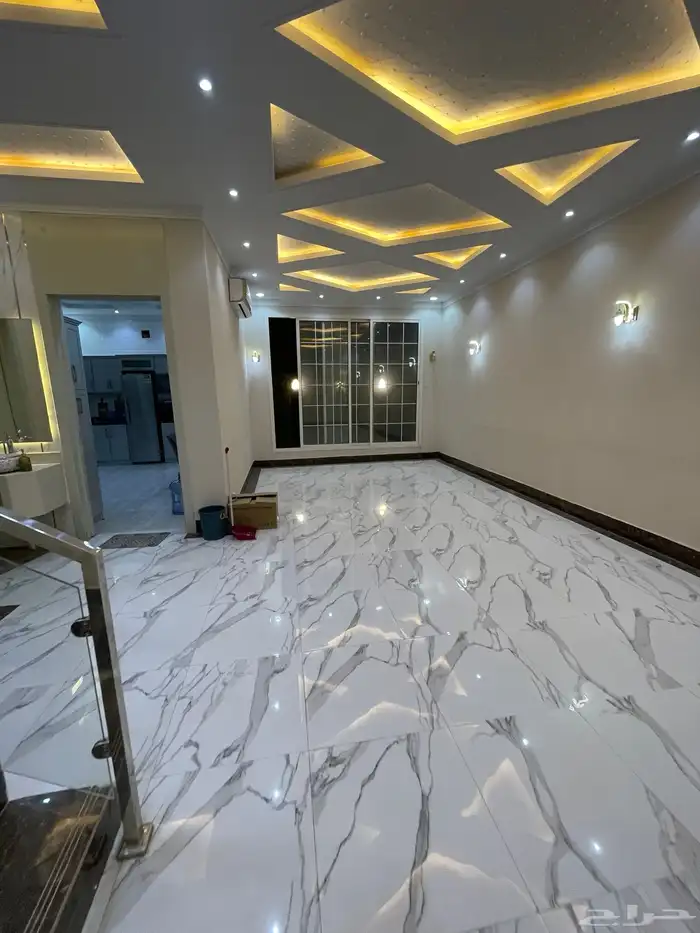 فيلا زاويه بحي المهدية 17