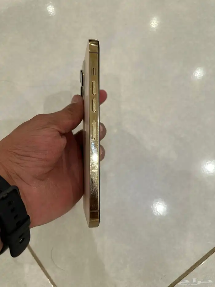 جوال ابل ايفون 14 pro max 4