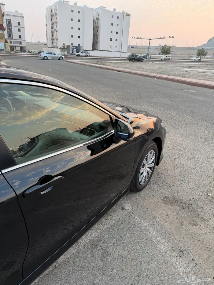 كامري ستاندر اسود 23 4