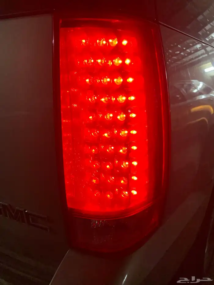 اسطبات شرايح تركب على اليوكن والتاهو 3