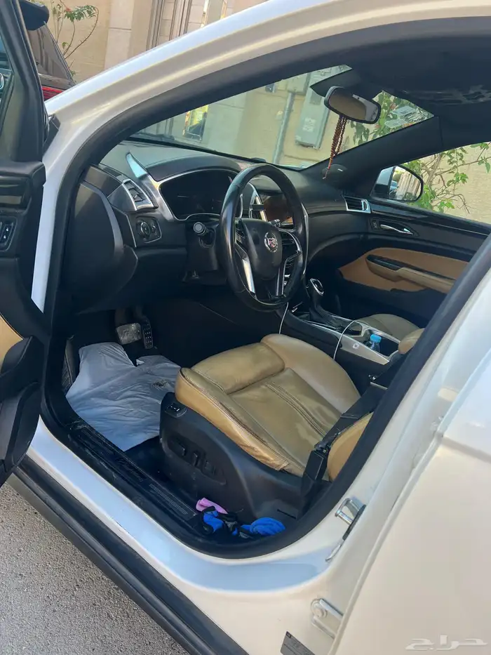 كاديلاك SRX 2016 9