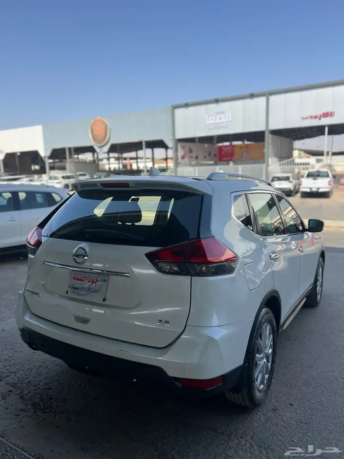 نيسان اكس تريل 2022 دبل 5