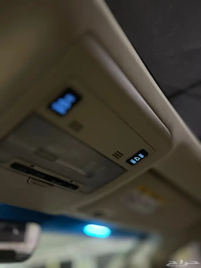 تويوتا لاندكروزر GXR 2017 مالك اول 54