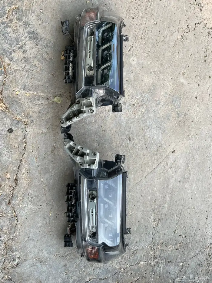 شبك وأنوار لاند كروزر (2016   2019) 3