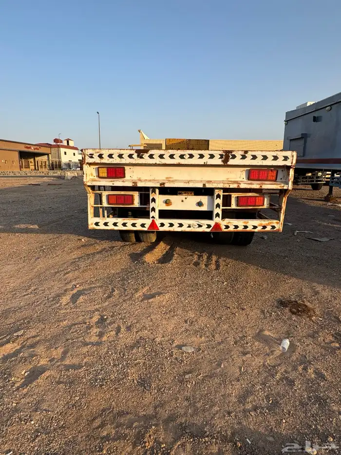 سطحه المطلق شبه جديده 4