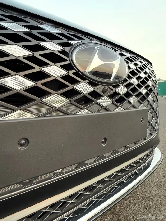 ازيرا 2022 كاليجرافي - 4 سلندر اعلا مواصفات وكاله للبيع 8