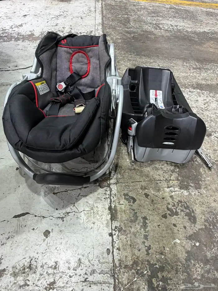 كرسي سيارة للأطفال 1