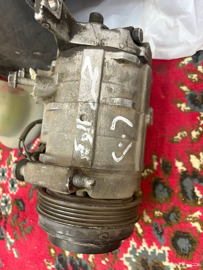 قطع جمس من مديل 2006 و تحت 27