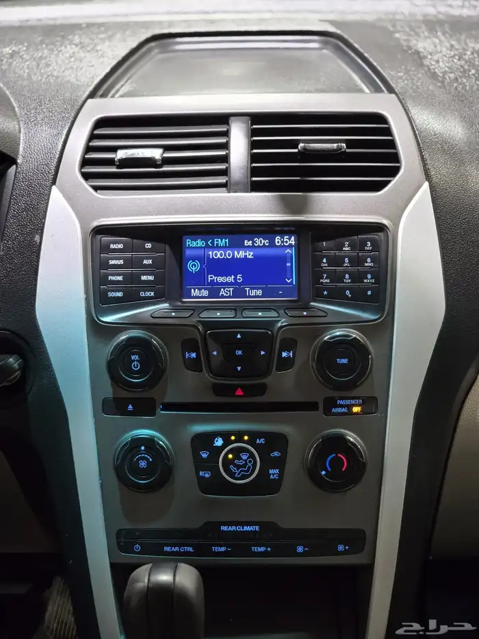 فورد اكسبلور موديل 2013 بحالة ممتازة 11