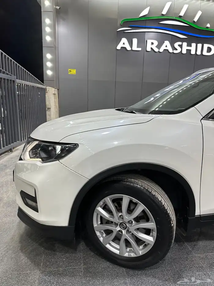 اكس تريل 2021 نص فل دبل 7 مقاعد معرض(عبيد الرشيدي) 3