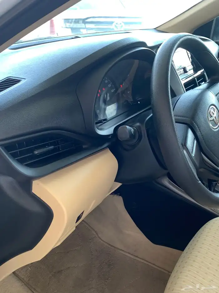 تويوتا يارس 2021 5