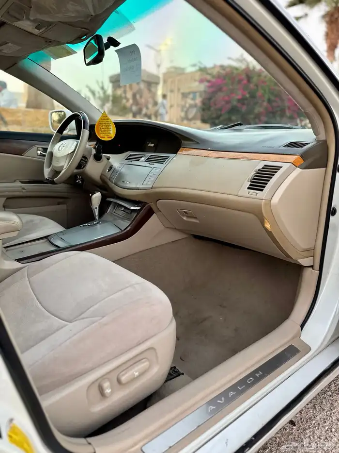 للبيع تويوتا افالون 2007 ((نظيف)) 33
