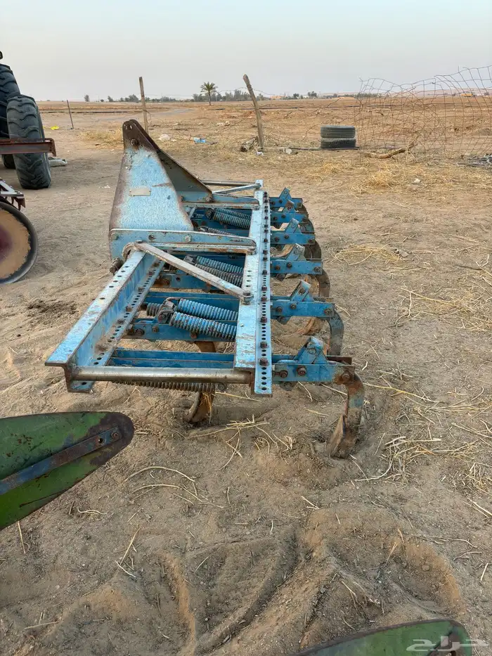 حراثة فيات 90 - 100 كذالك ( جميع المعدات الزراعية ) 23