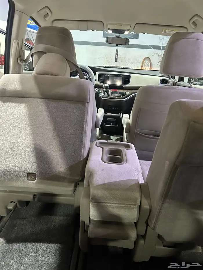 هوند اودسي 2017 13