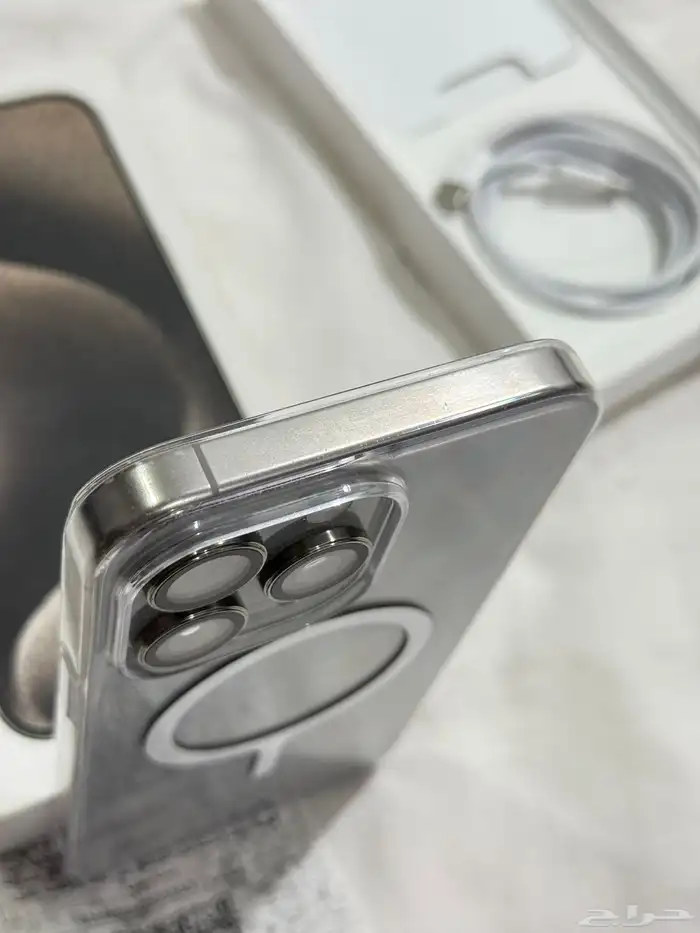 ايفون 15 بروماكس .. للبيع 2