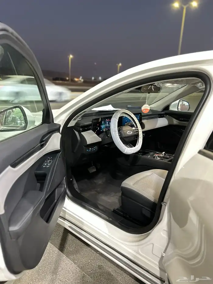 فورد تورس امبيناتي استاندر خليجي 2026م 4