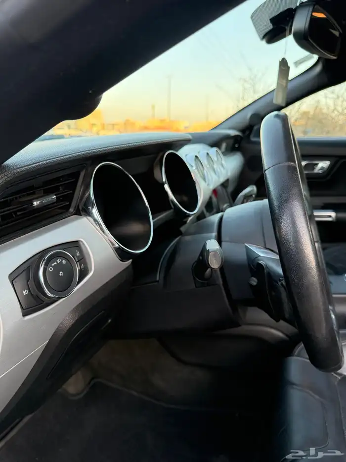 للبيع موستنج 2015 40