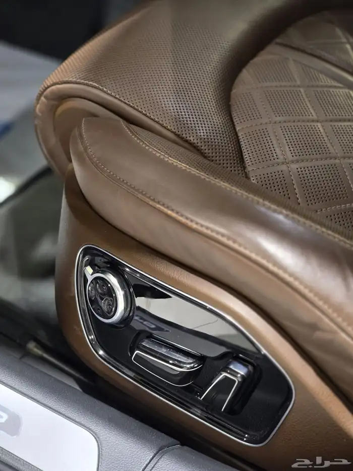 اودي A8-L موديل 2016 بحاله ممتازه 18