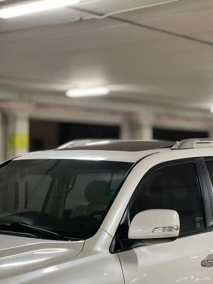 تويوتا لاندكروزر GXR 2017 مالك اول 23