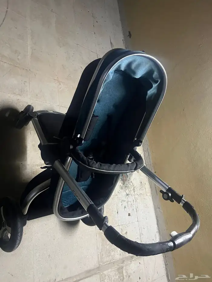 دراجة أطفال وسرير أطفال 0