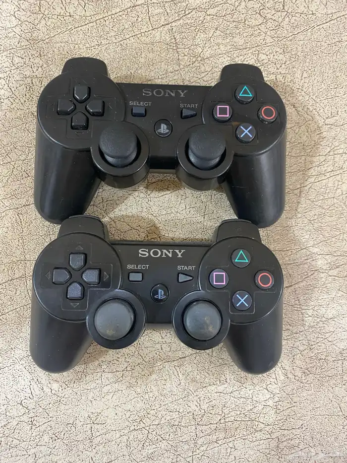 سوني3 شرط نضيف وشغل مع كامل اسلاكه ويدين اصلي و4 اشرطه نادره 2