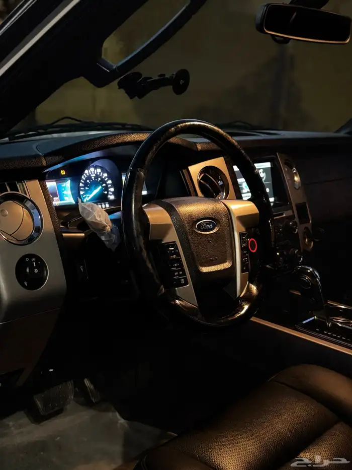 فورد اكسبيدشن 2015 29