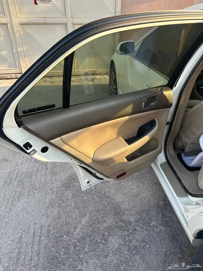 اكورد 2006 للبيع 12