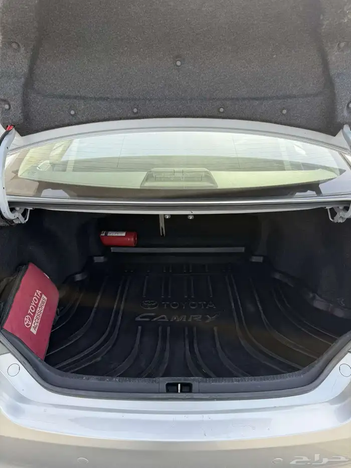 كامري 2016 فل كامل GLX فضي 41