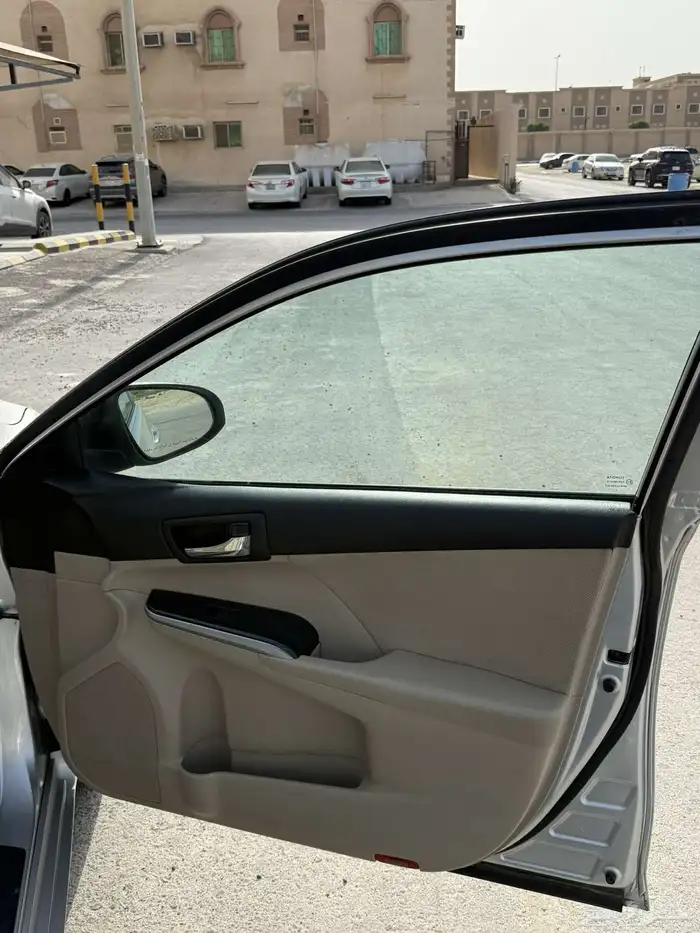 كامري 2016 فل كامل GLX فضي 37