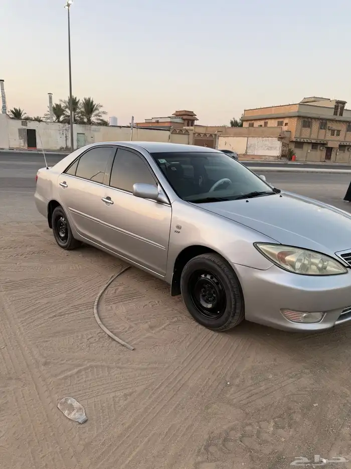 للبيع كامري 2004 5