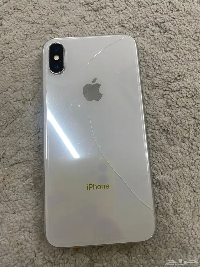 ايفون X وايفون SE 2016 6