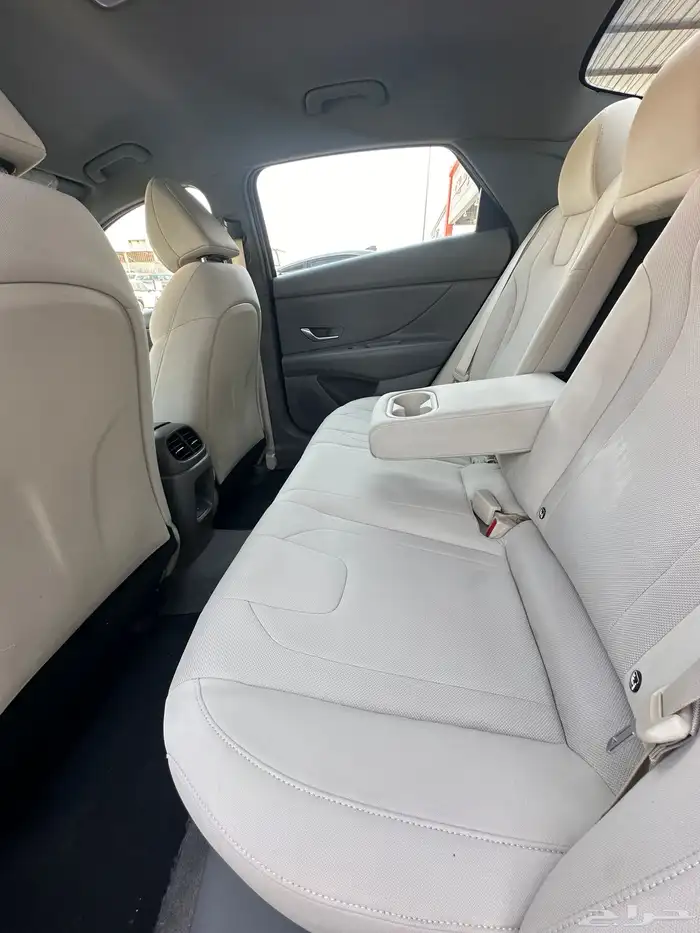 هونداي الالنترا 2024 سعودي المجدوعي للسيارات 14