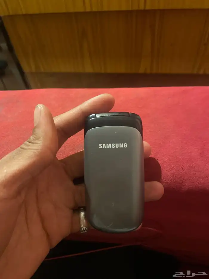 سامسونج جميل من الزمن القديم وبحالة جيدة جدا 3