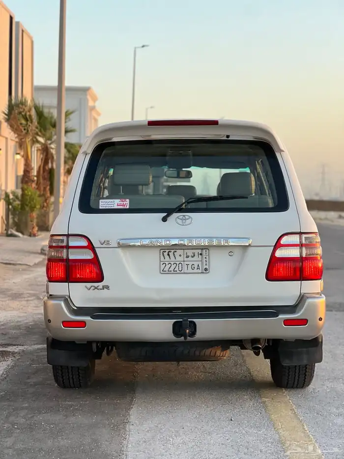 لاندكلوزر VX.R 2003 نضيف 8