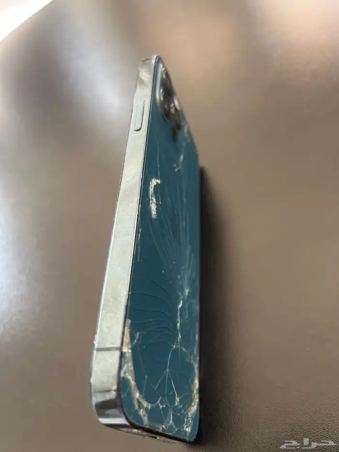 آيفون 12برو للبيع 2