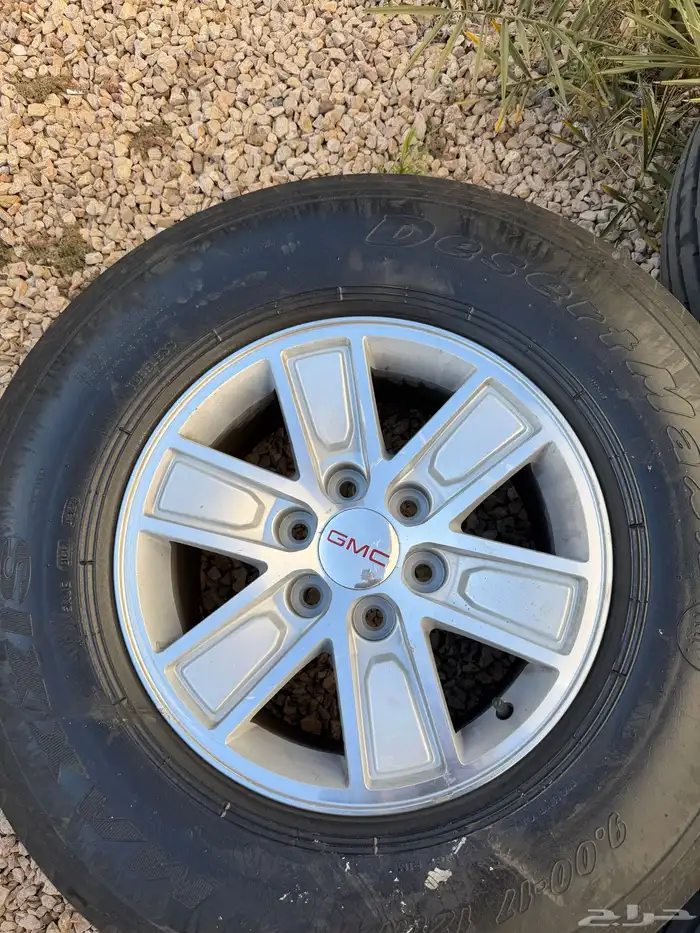 كفرات بلون وجنوط كويتيه 2