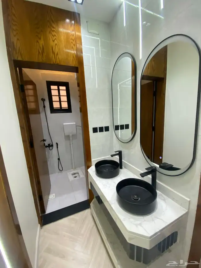 للبيع شقة دور ثاني مع سطح 6غرف ف درة الموسى 550 الف 8