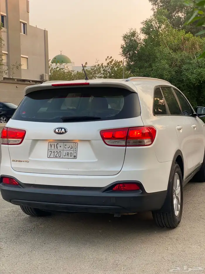 سورنتو 2017 نظيف جدا 11