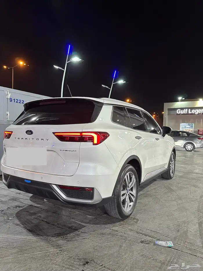 للبيع فورد تيريتوري تيتانيوم 2023 4