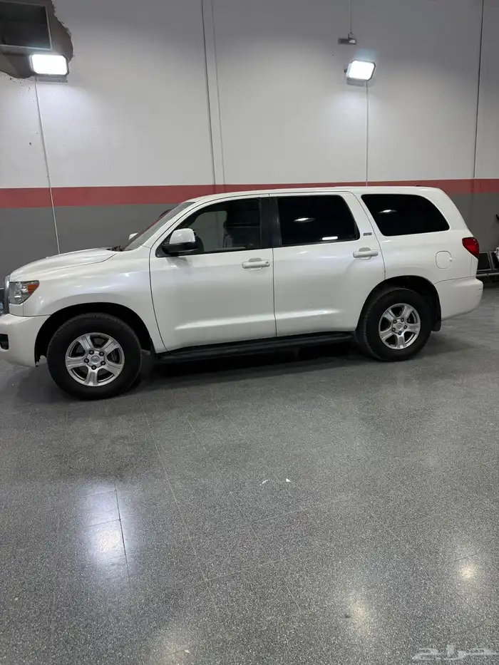 سيكويا مالك اول من الوكالة 3