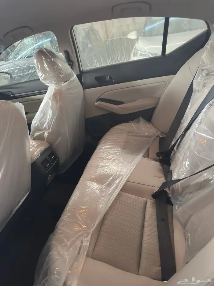 نيسان التيما S استندر 2026 ابيض رصاصي اسود 12