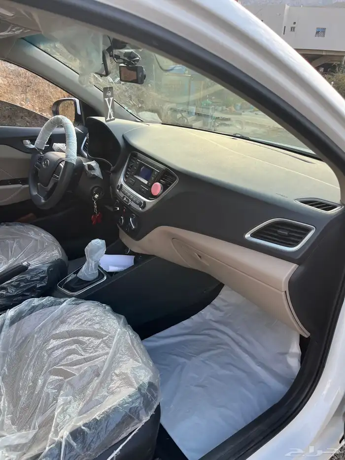 اكسنت 2023 للبيع 13