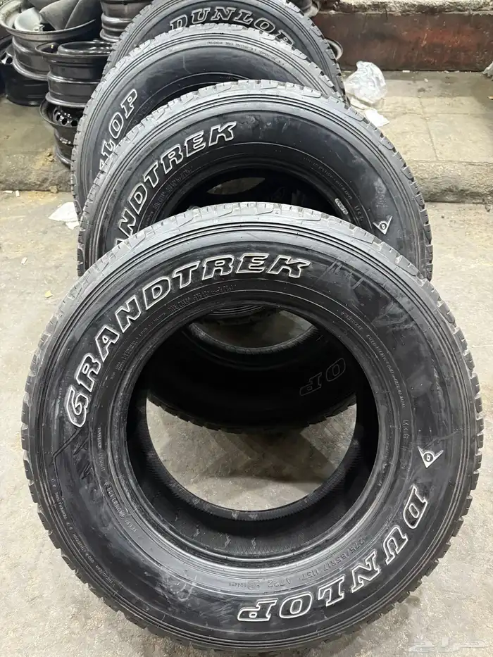 اربعه كفرات دلوب بنجيب بناجر شبه الجديد مقاس 17-65-275 1