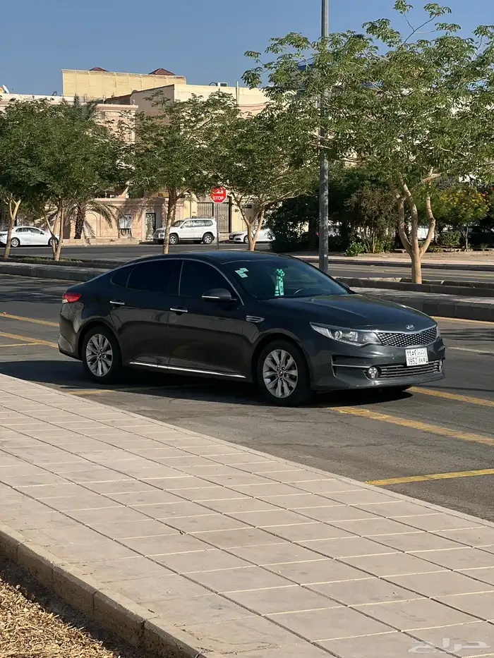 كيا اوبتيما 2018للبيع فل كامل 2