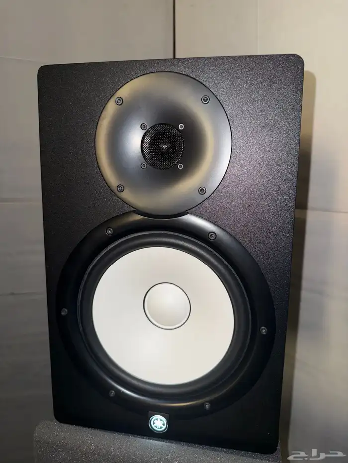 للبيع أجهزه انتاج موسيقي MacBookpro - Speakers - interface 2