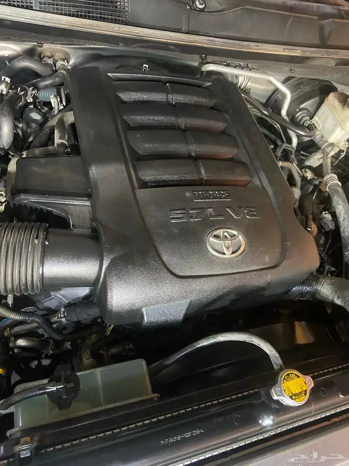 مكينة سكويا لاندكروزر 0