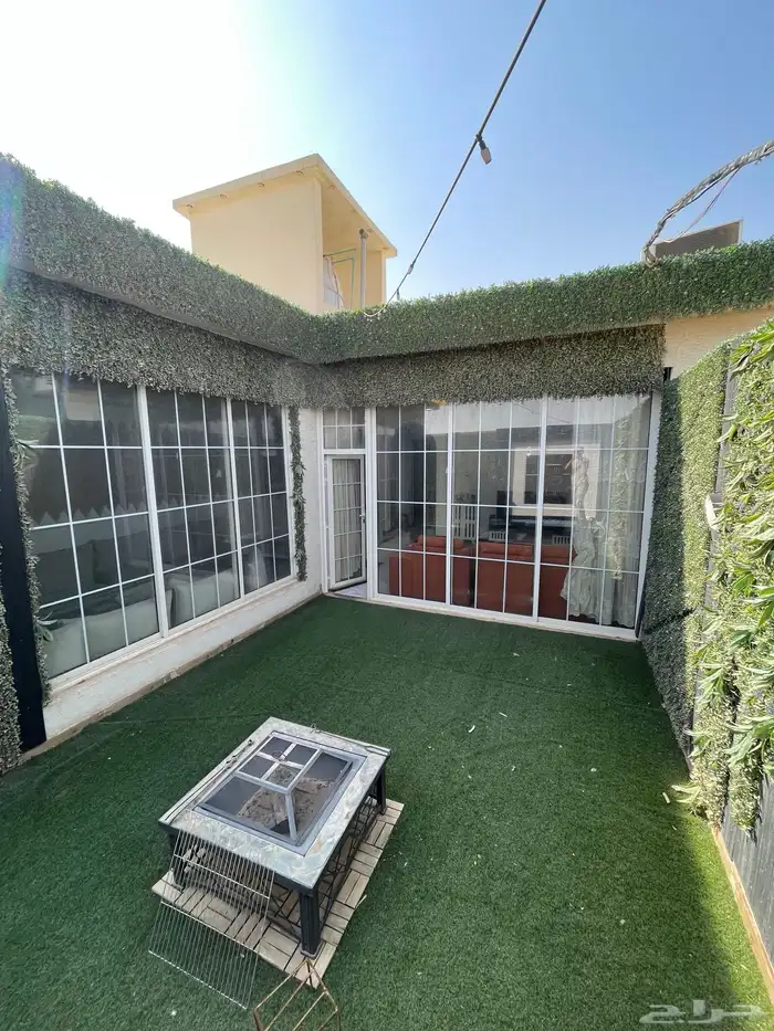 فيلا زاويه بحي المهدية 54